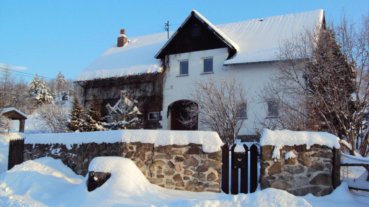 Apartamenty - Stara Stajnia - Na Krancu Swiata Miłków Kültér fotó