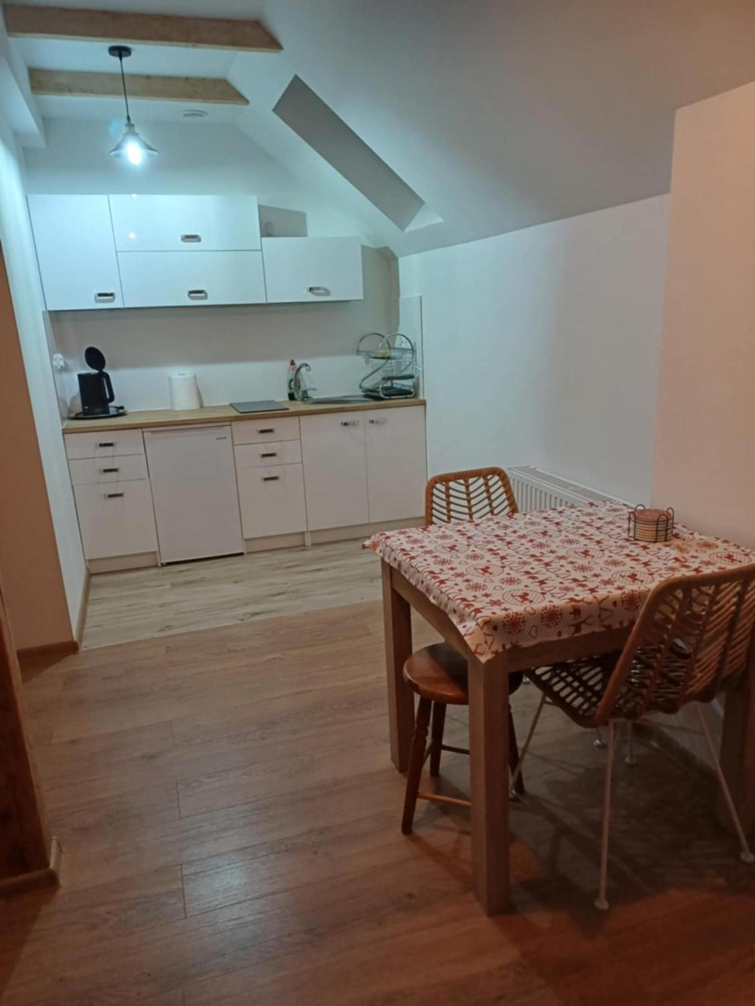 Apartamenty - Stara Stajnia - Na Krancu Swiata Miłków Kültér fotó